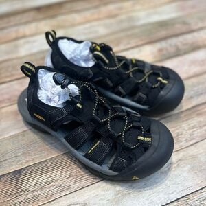 Keen Newport H2 Sport Sandals Hiking Waterproof Women’s size 7.5